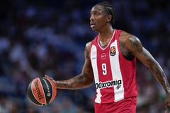 Σέιμπεν Λι: «Προσευχόμαστε για τον Έβανς»