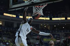 ΑΡΜΑΝΙ ΜΙΛΑΝΟ - ΒΙΛΕΡΜΠΑΝ