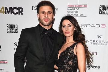 Διέψευσε ο Γουόκερ ότι χώρισε από τη γυναίκα του, Άνι Κίλνερ μετά το σκάνδαλο περί σχέσης του με νεαρή! (pics)