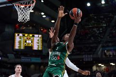 Οι φοβεροί Ουόκερ και Φρανσίσκο «άλωσαν» τη Μαδρίτη