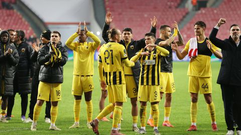 Οι πιθανότητες της ΑΕΚ για απευθείας πρόκριση στους «16» του Conference League