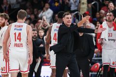 Εκεί απέδωσε την ήττα του Ολυμπιακού από την Μπαρτσελόνα ο Μπαρτζώκας