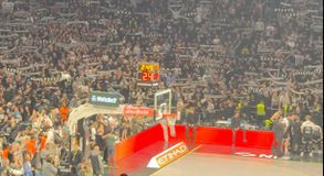 Μαγική ατμόσφαιρα από 20.000 οπαδούς της Παρτίζαν στο ντέρμπι του Βελιγραδίου (vid)