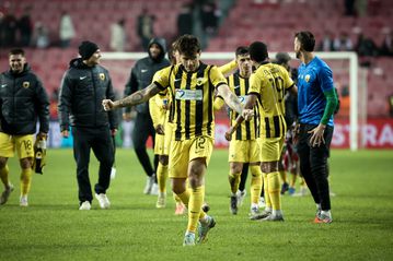 Ο Ρότα μετά το νέο συμβόλαιο με την ΑΕΚ, είναι... «αφηνιασμένος»