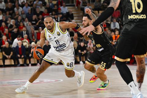 Η Φενέρμπαχτσε «άλωσε» το Μονακό με επική ανατροπή