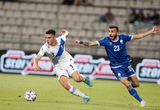 Ο Δουβίκας στέλνει... μήνυμα στον Πογέτ εν όψει των προκριματικών του Euro (vid)