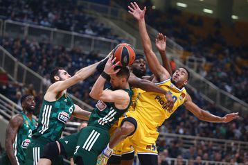 Euroleague: Ανάσα για τον Παναθηναϊκό, μόνο η Ρεάλ μπροστά από τον Ολυμπιακό