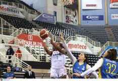 Με δίδυμο-φωτιά και ανατροπή ο ΠΑΟΚ συνέχισε νικηφόρα