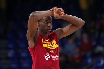 Τρελάθηκε ο πρόεδρος της Τραπάνι μετά το ναυάγιο της μεταγραφής του Σαρ: «Μας εξαπάτησαν, είναι αγενείς και ψεύτες»