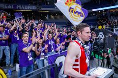 Τέλος εποχής: Ο Φαμπιάν Κοζέρ αποσύρεται μετά από 20 χρόνια στα παρκέ