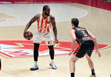 «Ήταν ντροπιαστικό, λείπει η επικοινωνία»: Αποκαλυπτικός Οτζελέγε για Ερυθρό Αστέρα