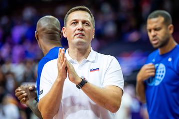 Γιατί ο Σέκουλιτς παραμένει στον πάγκο της Σλοβενίας παρά την αμφισβήτηση