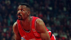 Η αποθέωση του Έντι Τζόνσον στον Εβάν Φουρνιέ για το μπλουζάκι του (pic)