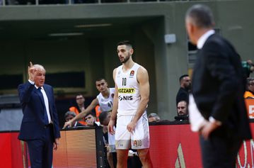 «Έκοψε» τον Παπαπέτρου από το κύπελλο Σερβίας ο Ομπράντοβιτς