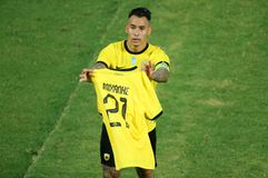 Ο πανηγυρισμός του Αραούχο με την φανέλα του Μιχάλη, έγινε τατουάζ από οπαδό της ΑΕΚ