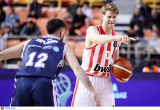 Επιστροφή του Ουόκαπ μετά από σχεδόν έναν μήνα