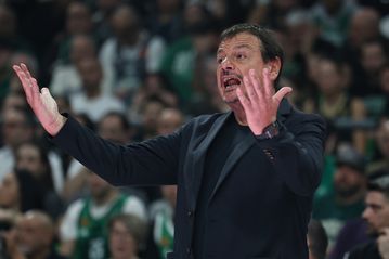 Αταμάν: «Με τόσα πρόστιμα, έχω γίνει χορηγός της EuroLeague»