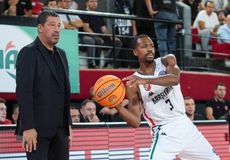 «Περιμένω 14 μήνες»: O Μακόλουμ προσέφυγε στη FIBA για καθυστερήσεις πληρωμών