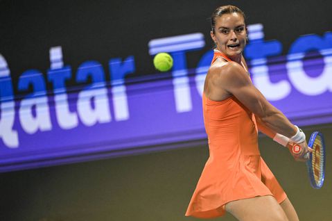 Η Μούχοβα «λύγισε» την Σάκκαρη στα ημιτελικά της Ντόχα