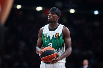 Στο στόχαστρο ισπανικής ομάδας ο Σιλβέν Φρανσίσκο