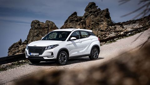 DFSK 500: Bonus Απόσυρσης για το οικογενειακό SUV και συνολικό όφελος 3.810 ευρώ