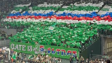 Το εντυπωσιακό σόου των φίλων του Παναθηναϊκού στο ματς με τη Φενέρμπαχτσε (pics, vid)