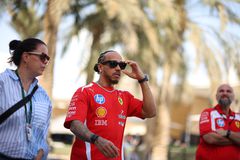 Έντονος προβληματισμός από τον Χάμιλτον για τα μονοθέσια του 2026