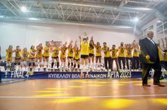 Η Ευρωπαϊκή Ομοσπονδία για την κατάκτηση του Κυπέλλου βόλεϊ γυναικών από την ΑΕΚ