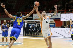 Στην Πάτρα και στην Ουγγαρία ο Προμηθέας και το Περιστέρι παίζουν με τις δύο... Χάποελ