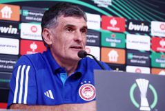 Μεντιλίμπαρ: «Θα πρέπει να δώσουμε χαρά στον κόσμο»