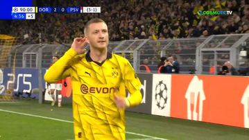 Ο Ντε Γιονγκ έχασε στο 94' τεράστια ευκαιρία για να στείλει το ματς παράταση και ο Ρόις έκανε το 2-0 για την πρόκριση της Ντόρτμουντ