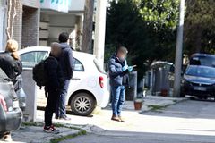 Παραδόθηκε ο 23χρονος για τη δολοφονία του φιλάθλου του ΠΑΟΚ – «Δεν είχα πρόθεση να σκοτώσω»