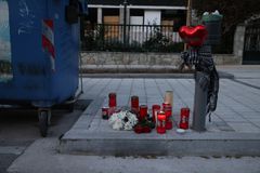 Γκράφιτι στη μνήμη του 20χρονου οπαδού του ΠΑΟΚ