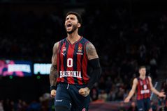 Ο Χάουαρντ με 69 πόντους πλησίασε το ασύλληπτο ρεκόρ του Λάρκιν!