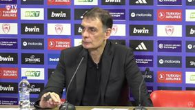 Έτσι τραυματίστηκε ο Μπαρτζώκας στο δάχτυλο (pics)