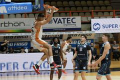 Ο Προμηθέας διέλυσε τον Κολοσσό και... κλείδωσε την «τετράδα» (vids)