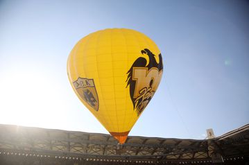 Σηκώθηκε το αερόστατο των 100 χρόνων της ΑΕΚ! (pics & vid)