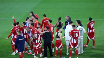 «Είσαι στο μυαλό κάτι μαγικό» - Τρέλα των παικτών του Ολυμπιακού με τον κόσμο