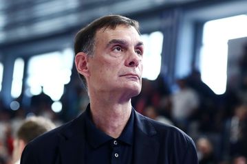 Δεν έκανε σχόλιο για το ματς με τον Πανιώνιο ο Μπαρτζώκας: «Ελπίζω τα παιχνίδια να γίνονται σε καλύτερες συνθήκες»