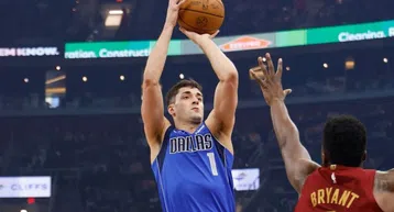 Εντυπωσιακό φινάλε στη σεζόν με 8 τρίποντα για Πουλακίδα (vid)