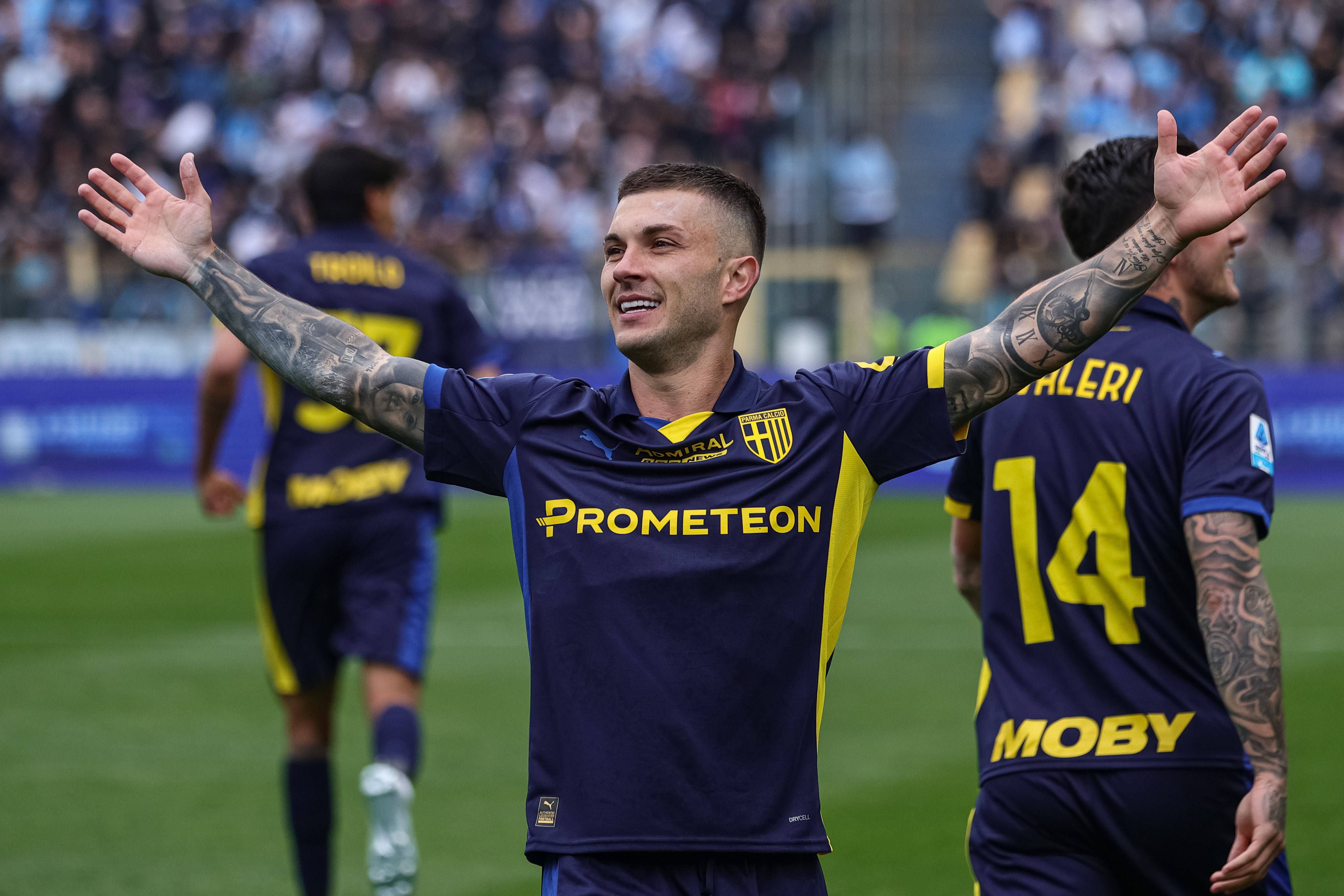 Τι ισχύει με Στρεφέτσα, Πάρμα και Ολυμπιακό με ορίζοντα την επόμενη χρονιά