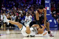 Μία ακόμη ήττα για τους Μιλγουόκι Μπακς σε μια τραγική σεζόν!