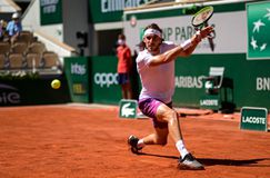 ΤΣΙΤΣΙΠΑΣ - ΜΠΟΡΓΚΕΣ (ΔΙΑΚΟΠΗ ΛΟΓΩ ΒΡΟΧΗΣ)