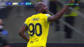 «Άνοιξε» το σκορ η Ίντερ με φοβερό γκολ του Λουκάκου