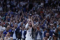 Ο κύκλος του Ρούντι έκλεισε: Οι 26 τίτλοι με την Ρεάλ Μαδρίτης και οι 41 κατακτήσεις στο σύνολο μιας σπουδαίας καριέρας (vids)