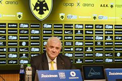 Επιστολή της ΑΕΚ σε Super League – Ζητάει στοιχεία για τη συνεργασία με τον Κλάτενμπεργκ