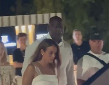Αποκλειστικό: Η αναχώρηση του Μάικλ Τζόρνταν από το εστιατόριο «Papaioannou» όπου διοργανώθηκε το event της Nike (vid)
