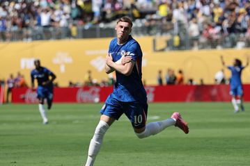 Ο Πάλμερ «χτύπησε» δις και έδωσε προβάδισμα δύο τερμάτων στην Τσέλσι στον τελικό (vids)