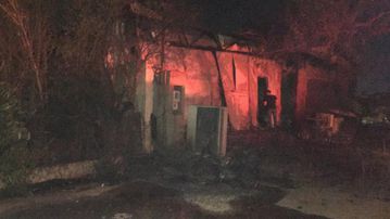 Σοκ: Βρέθηκε απανθρακωμένη σορός γυναίκας σε βιοτεχνία που κάηκε στο Χαλάνδρι