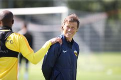 Σιγά μην φοβηθεί…